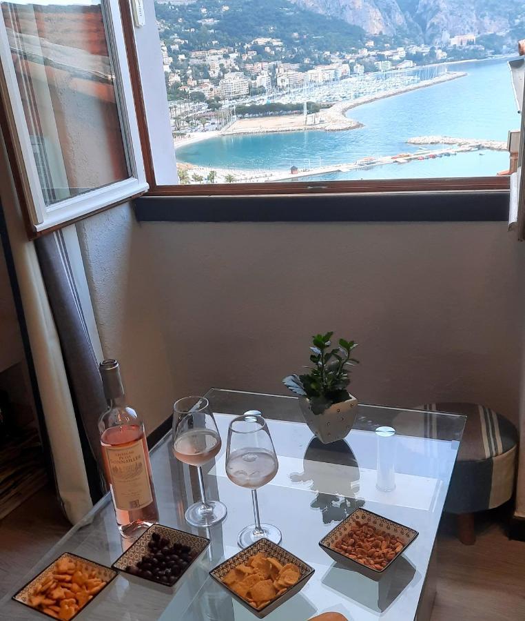 Menton, Centre Historique, Vue Mer Luaran gambar