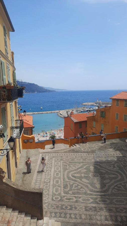 Menton, Centre Historique, Vue Mer Luaran gambar
